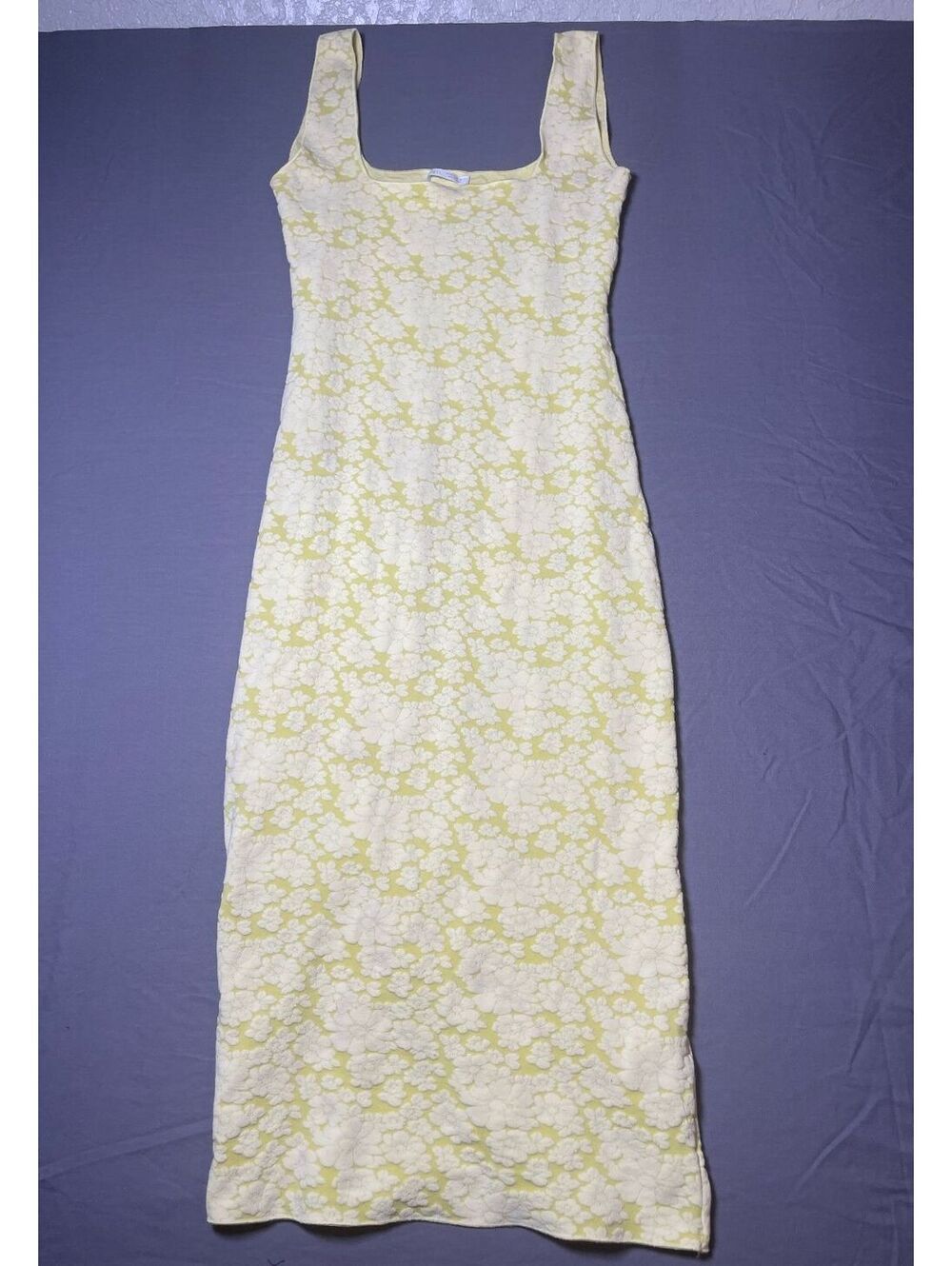 Zara Women’s Yellow Floral Textured BodyCon long Dress size Large EUC-134